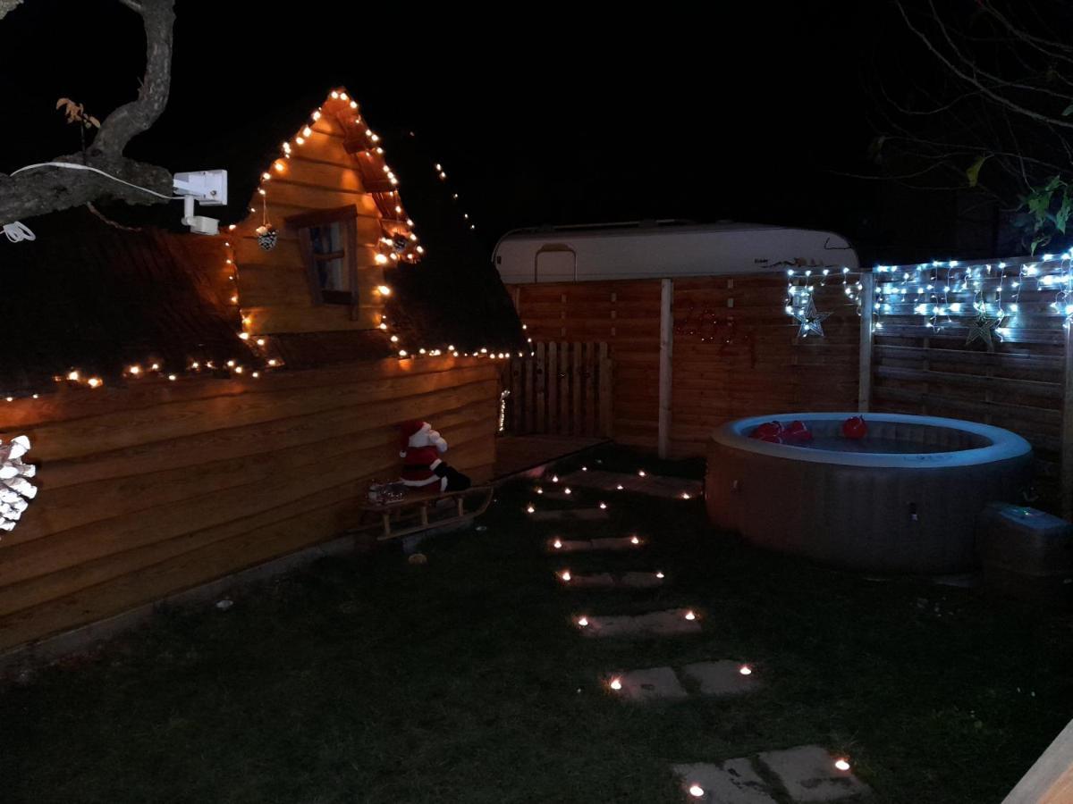 Cabane Enchantee Carpentras Luaran gambar